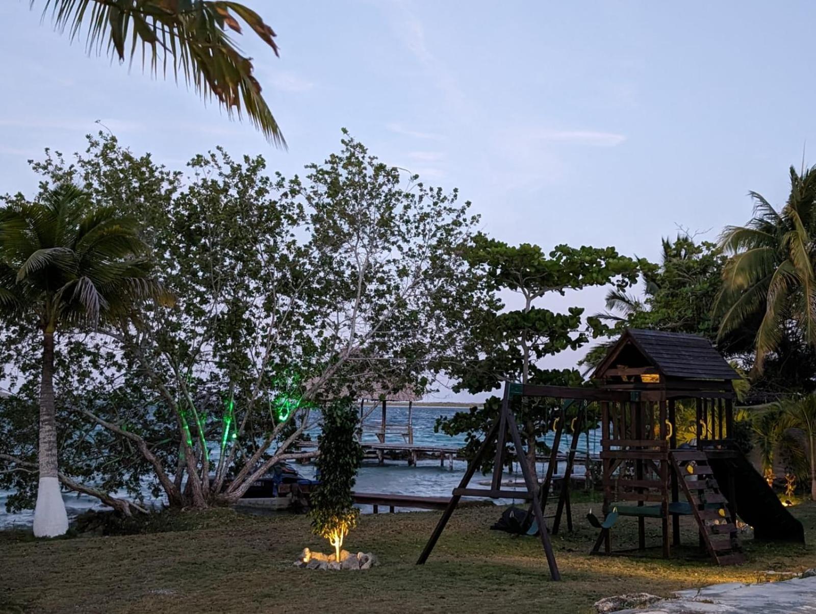 Cabana Con Muelle Privado En La Laguna De Bacalar Buitenkant foto